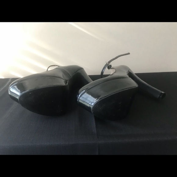 G by Guess Blk patent leather platform Mary Jane - Picture 3 of 3